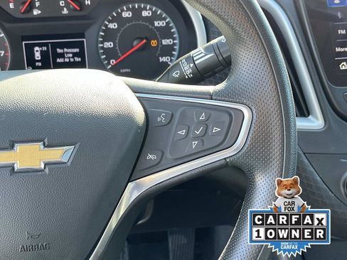 Used 2024 Chevrolet Malibu LT image 30