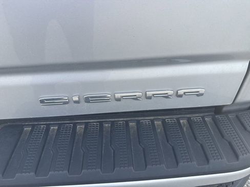 Used 2023 GMC Sierra 2500 Denali w/ Denali Ultimate Package AWD/4WD image 5