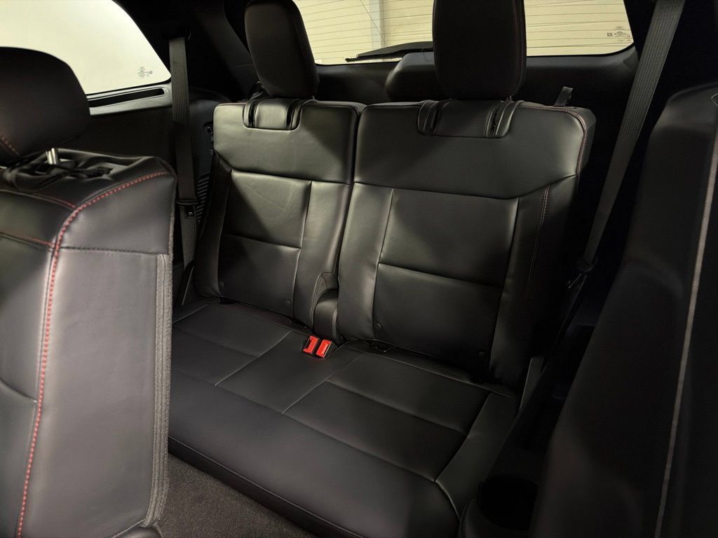 New 2027 Ford Explorer ST-Line AWD/4WD image 32