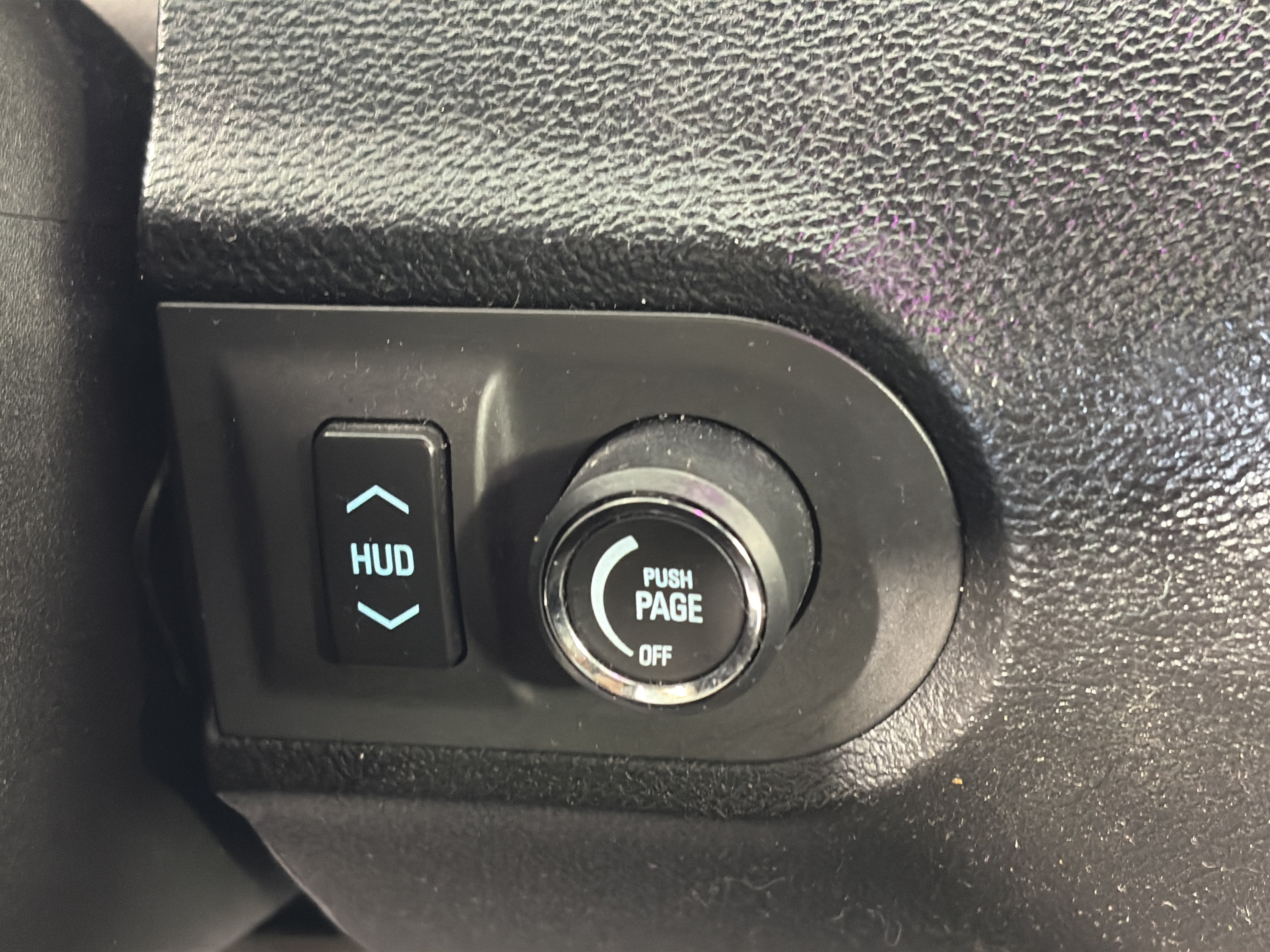 Used 2011 Chevrolet Camaro SS RWD image 25