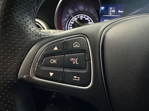 Used 2017 Mercedes-Benz C 300 Luxury image 32