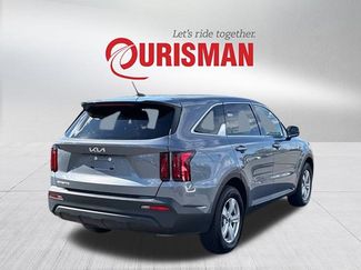Used 2023 Kia Sorento LX video 2