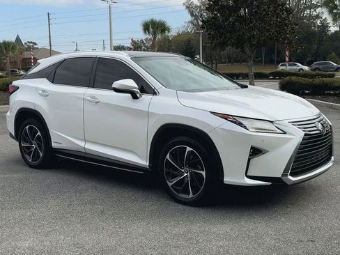 Used 2018 Lexus RX 450h AWD image 2