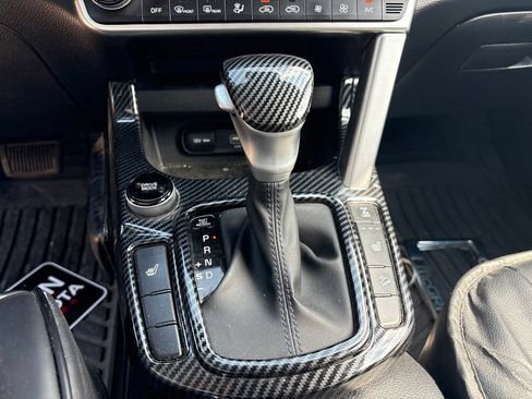 Used 2023 Kia Seltos S w/ Navigation Package AWD/4WD image 18