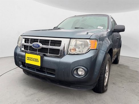 Used 2011 Ford Escape XLT w/ Convenience Group image 19