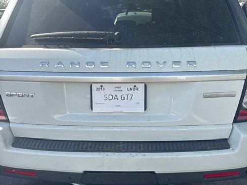 Used 2013 Land Rover Range Rover Sport HSE LUX AWD/4WD image 9