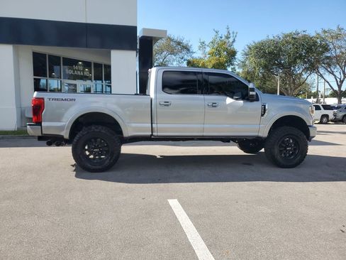 Used 2022 Ford F250 Platinum w/ Tremor Off-Road Package image 6