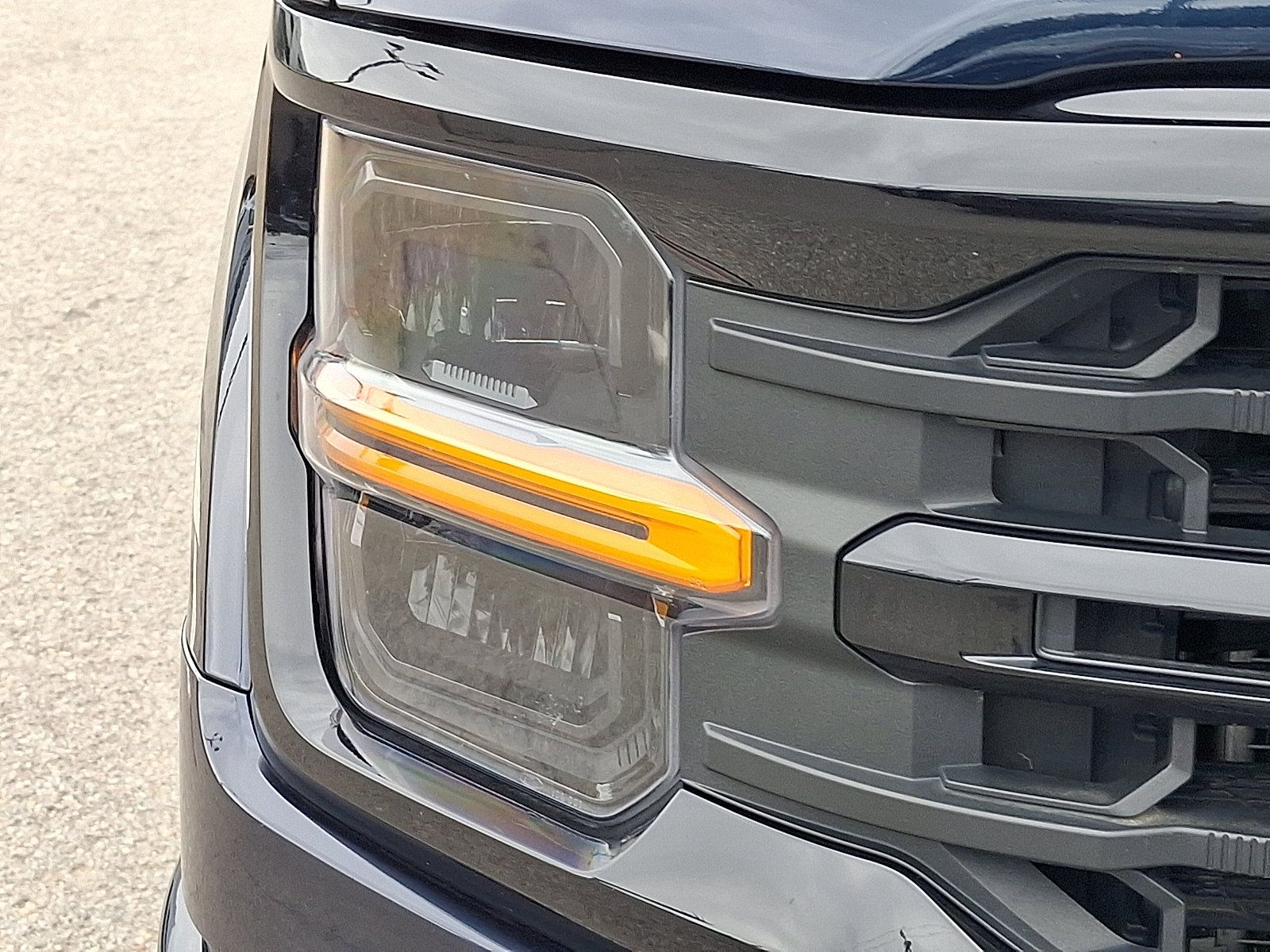 Used 2024 Ford F150 XLT w/ Equipment Group 303A High AWD/4WD image 9