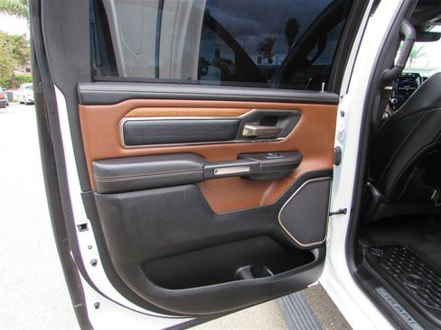 Used 2020 RAM 1500 Limited image 40