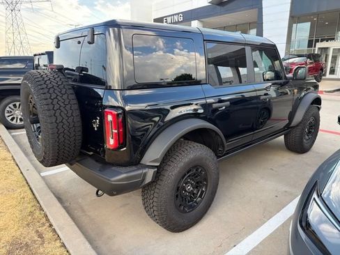 Used 2026 Ford Bronco Badlands AWD/4WD image 3