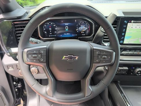 New 2026 Chevrolet Silverado 2500 ZR2 w/ LPO, Dark Essentials Package AWD/4WD image 23