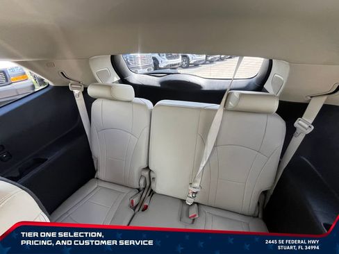 Used 2018 Buick Enclave Premium FWD image 31