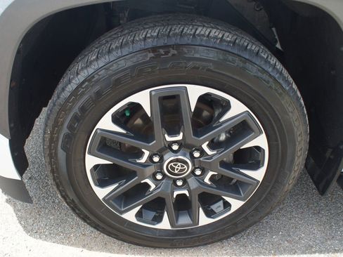 Used 2023 Toyota Sequoia Limited w/ Tow Technology Package AWD/4WD image 27