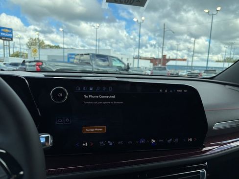 New 2026 Chevrolet Traverse RS w/ LPO, Floor Liner Package image 28