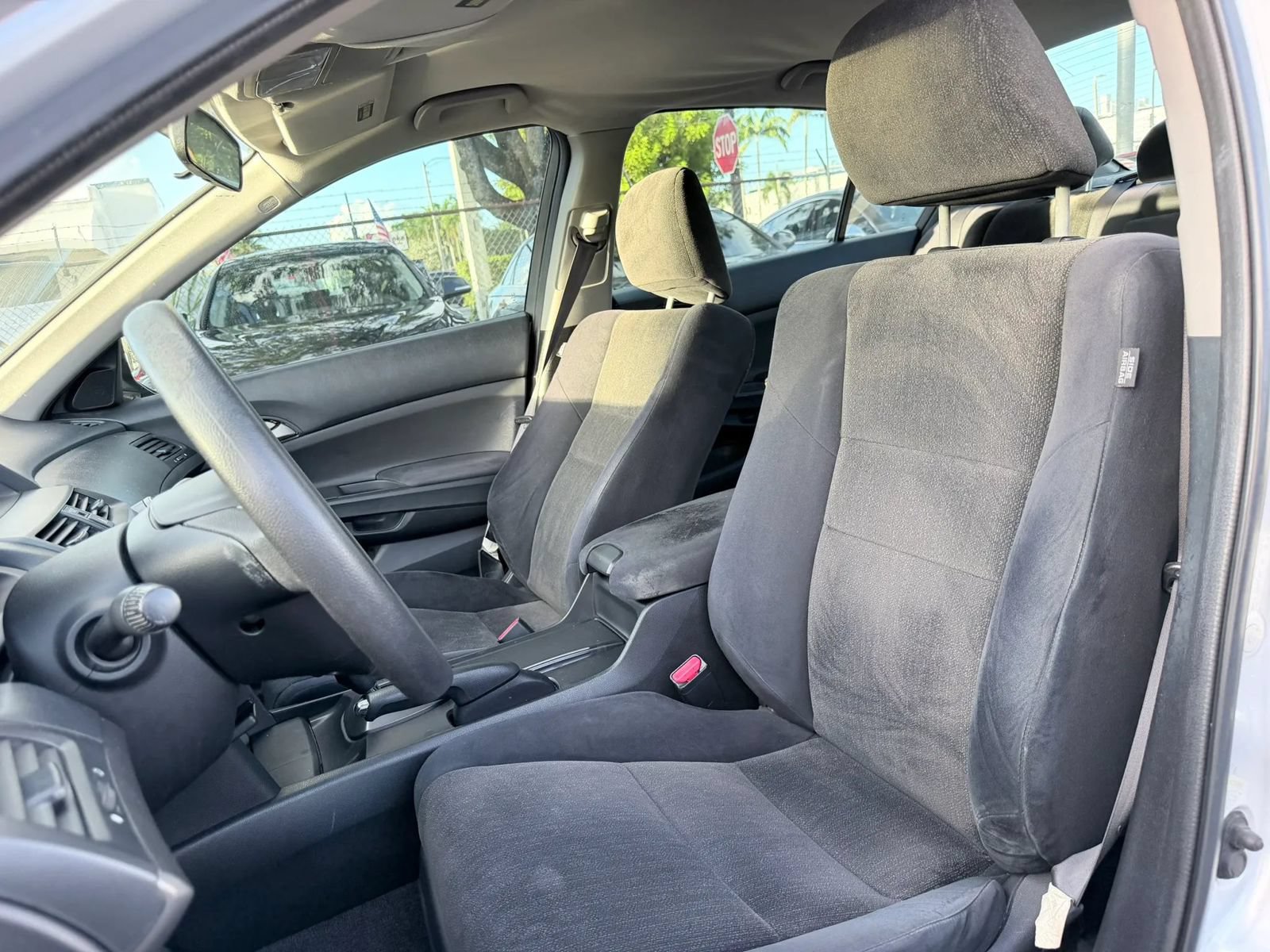 Used 2009 Honda Accord LX-P image 9