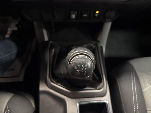 Used 2020 Toyota Tacoma TRD Sport image 30