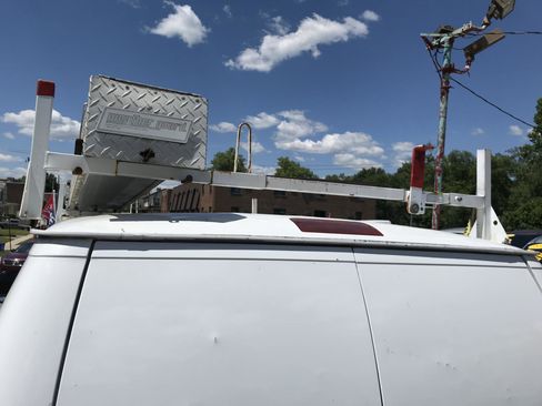 Used 2014 Ford E-350 and Econoline 350 RWD image 9