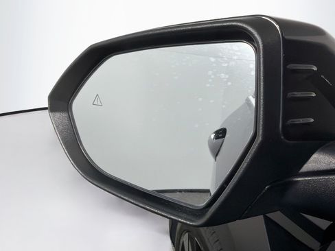Used 2025 Hyundai Kona SEL FWD image 16
