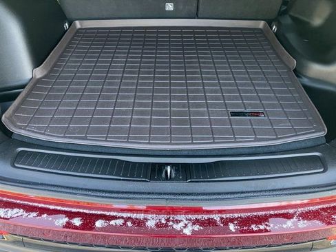 Used 2024 Jeep Grand Cherokee Altitude image 25