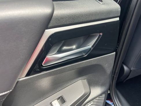 New 2025 Mitsubishi Outlander SEL image 26