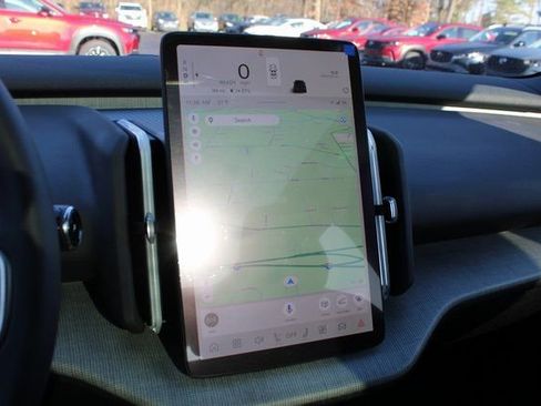 New 2026 Volvo EX30 Cross Country Ultra image 18