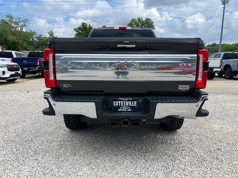 Used 2024 Ford F250 King Ranch w/ Chrome Package AWD/4WD image 7
