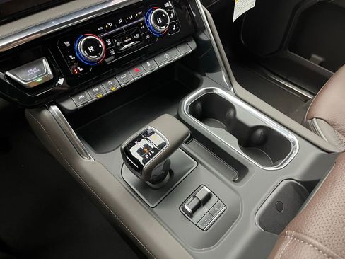 New 2025 GMC Sierra 1500 Denali w/ Denali Reserve Package image 26