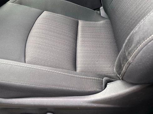 Used 2024 Nissan Altima 2.5 SV image 23