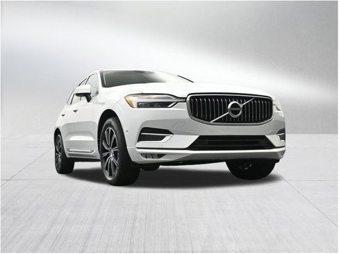 Used 2018 Volvo XC60 T5 Inscription w/ Convenience Package AWD/4WD image 28
