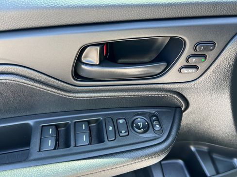 Used 2024 Honda Odyssey Sport image 14