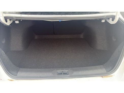 New 2026 Nissan Sentra SR FWD image 37