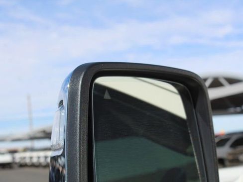 Used 2024 RAM 2500 Limited w/ Towing Technology Group image 16