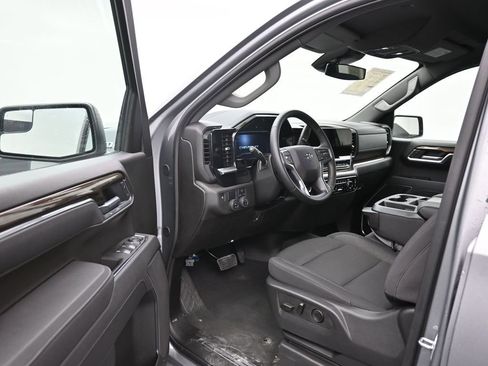 Used 2025 Chevrolet Silverado 1500 RST image 10