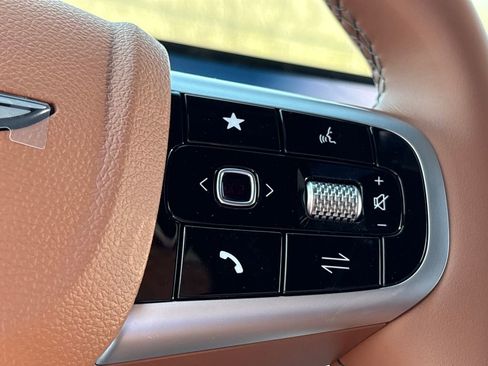 New 2026 Genesis GV70 2.5T Advanced image 22