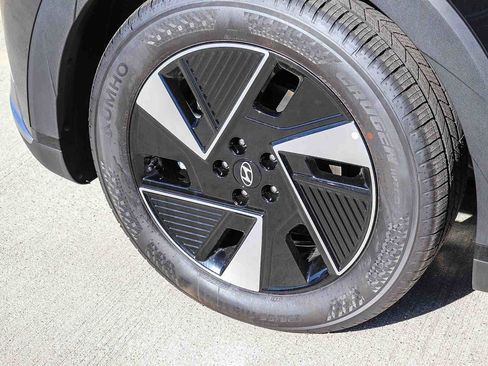 New 2026 Hyundai Ioniq 5 SEL image 12