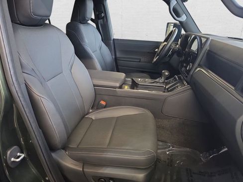 Used 2024 Lexus GX 550 w/ Cold Area Package image 10