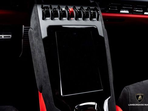 Used 2024 Lamborghini Huracan Tecnica image 36