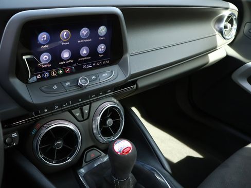 Certified 2023 Chevrolet Camaro SS image 19