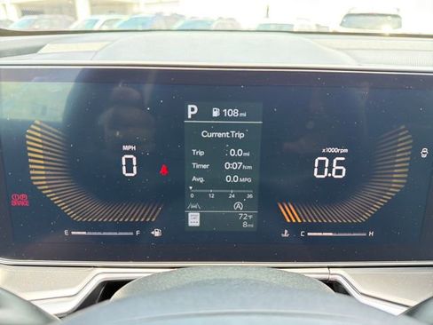 New 2026 Kia Sorento LX FWD image 11