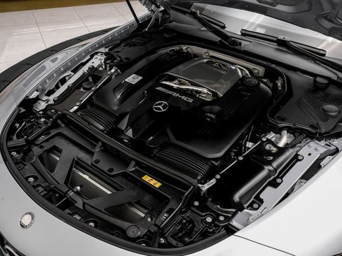 Used 2024 Mercedes-Benz SL 63 AMG 4MATIC image 42