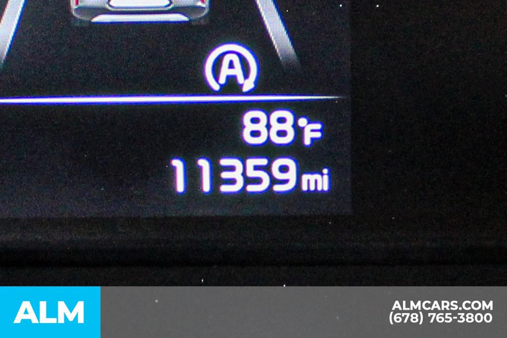 Used 2025 Kia Soul LX w/ LX Technology Package FWD image 37