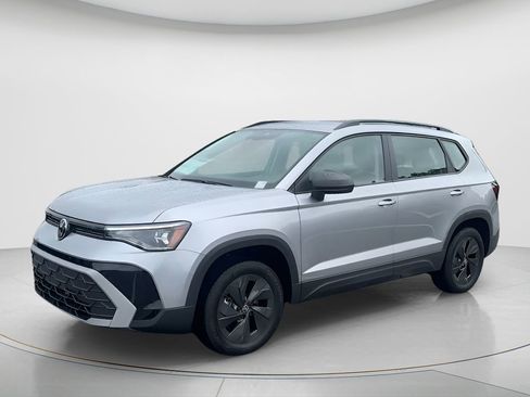 New 2026 Volkswagen Taos S image 2