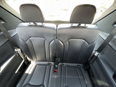 Used 2017 Audi Q7 3.0T Premium Plus AWD/4WD image 17