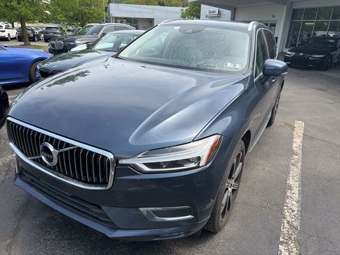 Used 2019 Volvo XC60 T5 Inscription w/ Protection Package AWD/4WD image 3