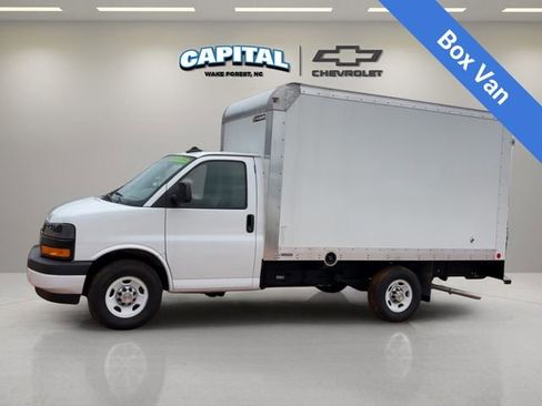 New 2024 Chevrolet Express 3500 w/ Power Convenience Package RWD image 2