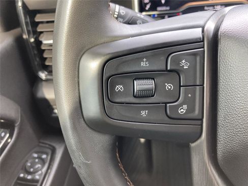 Used 2024 GMC Sierra 3500 AT4 w/ AT4 Premium Plus Package image 20