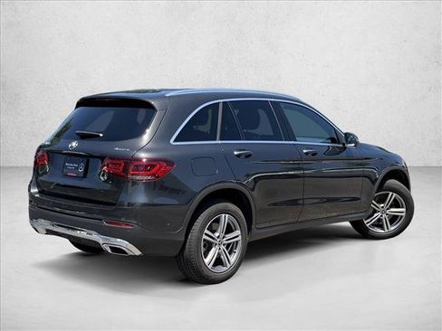 Certified 2022 Mercedes-Benz GLC 300 4MATIC image 5