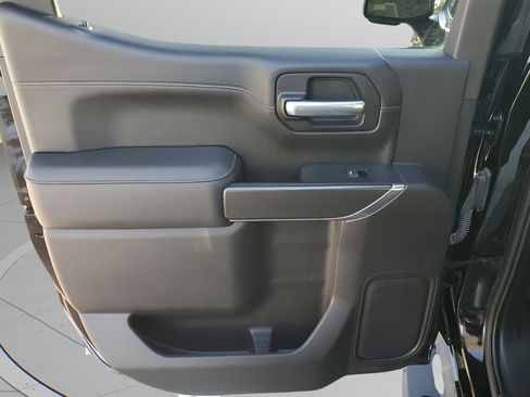 Used 2021 GMC Sierra 1500 AT4 image 17