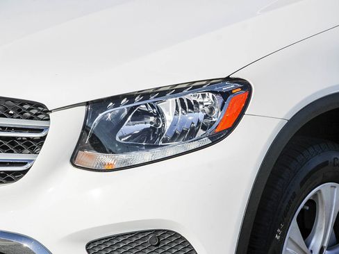 Used 2017 Mercedes-Benz GLC 300 GLC 300 image 8