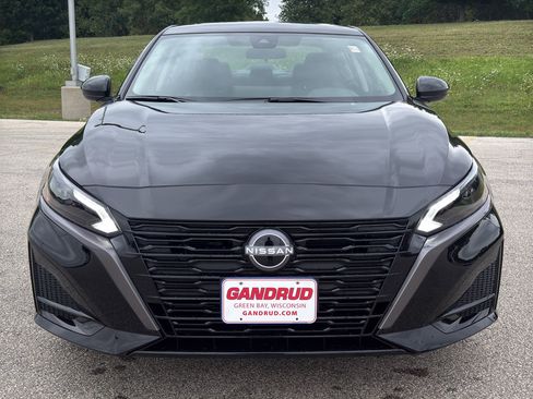 New 2026 Nissan Altima 2.5 SV w/ SV Premium Package AWD/4WD image 3